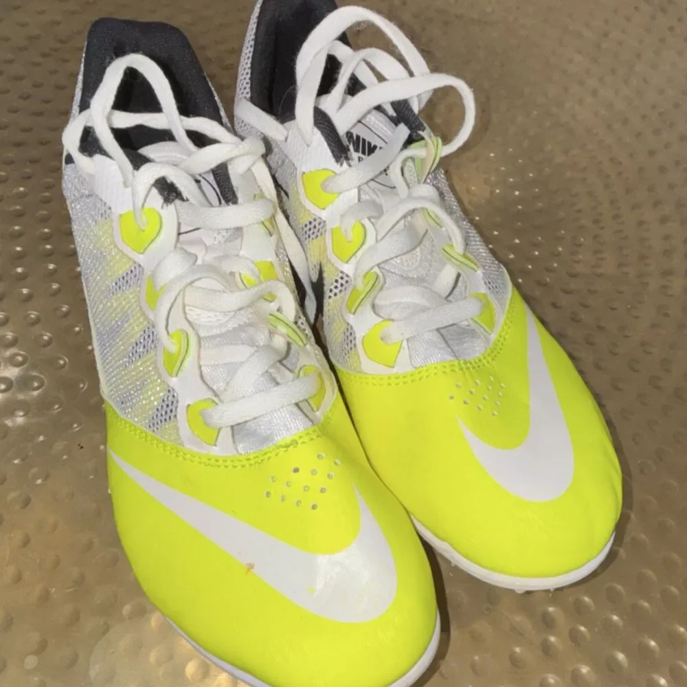 Nike Rival S Track Running Spikes Yellow White Athletic Shoes size 10